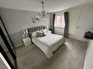 Photo 17- click for photo gallery